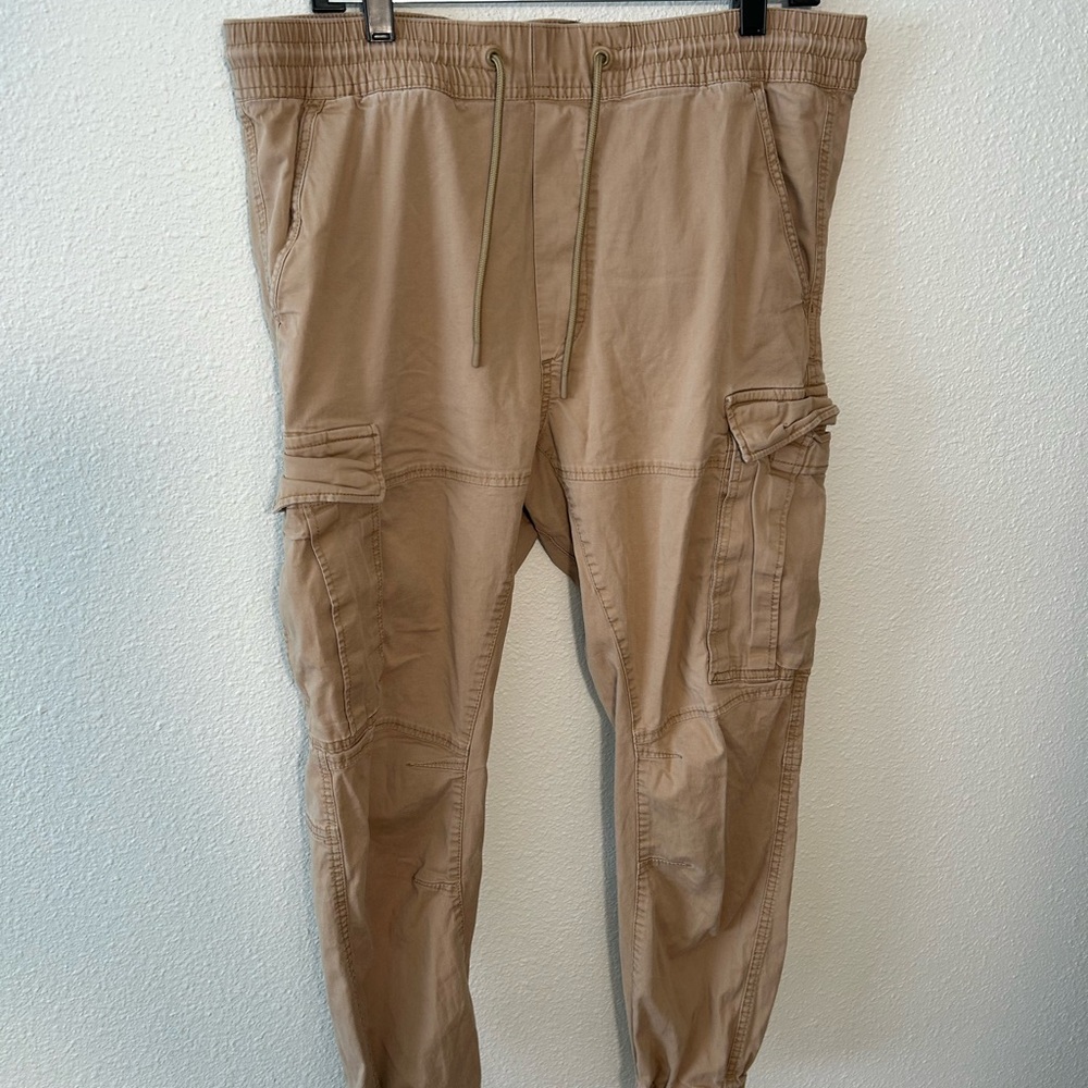 H&M Men's Beige Cargo Pants